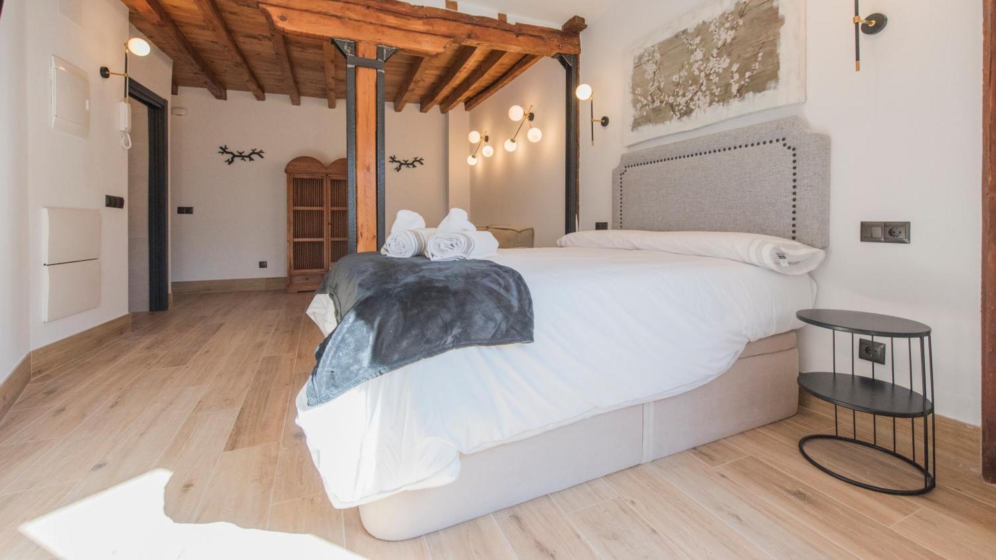 Apartamentos Boutique Pinocho Толедо Экстерьер фото
