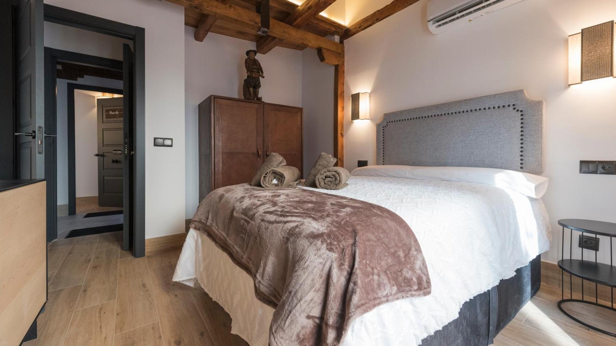 Apartamentos Boutique Pinocho Толедо Экстерьер фото